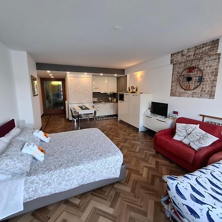 Casa Vacanze Finestra Del Pescatore Мароне Экстерьер фото