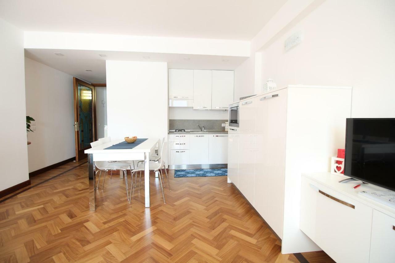 Casa Vacanze Finestra Del Pescatore Мароне Экстерьер фото